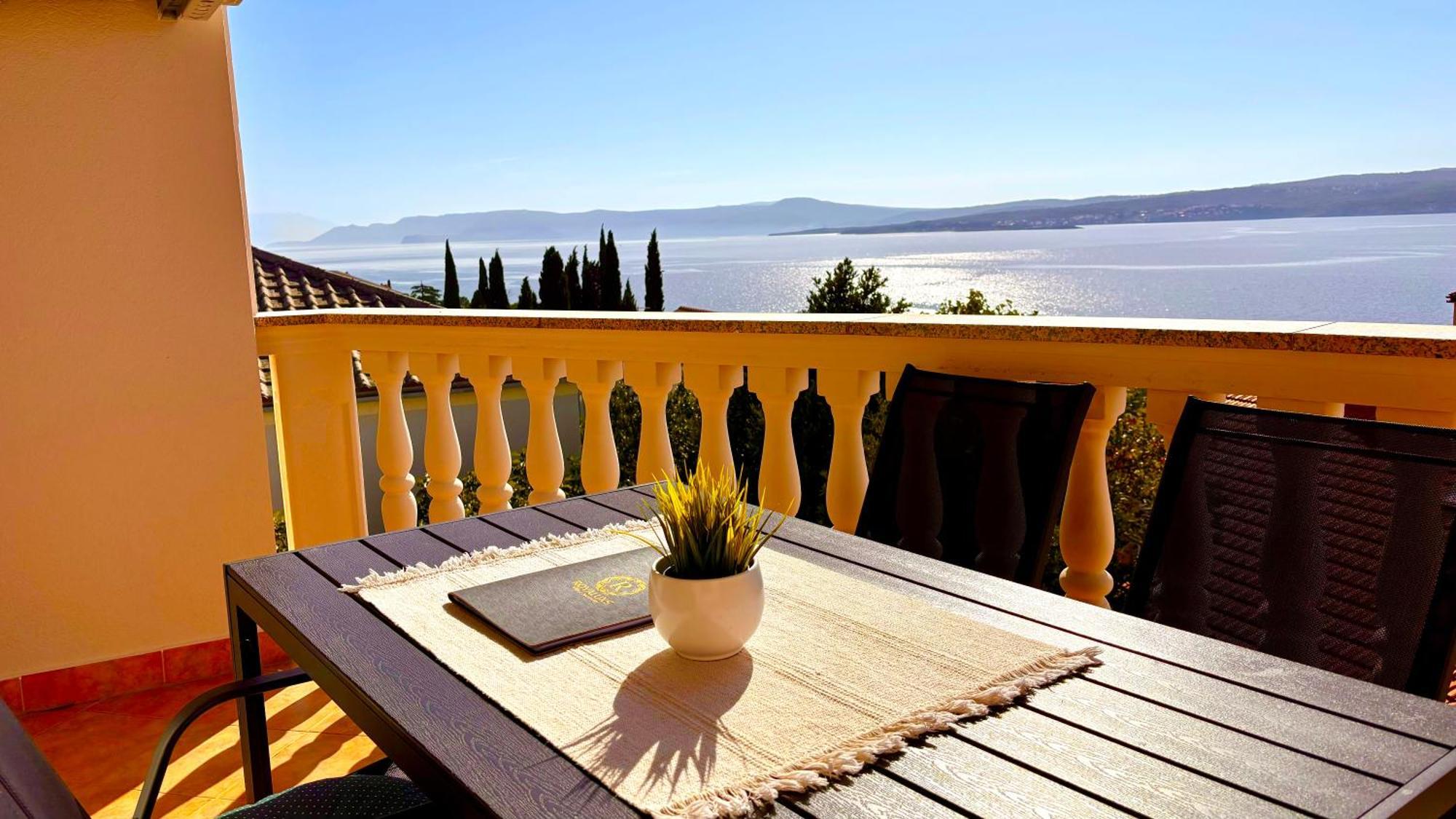 Apartments Villa Maria Crikvenica Exterior foto